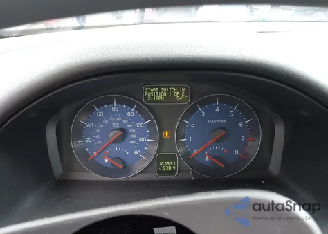 2011 Volvo C30 T5 from USA, damaged, VIN YV1672MK7B2244887